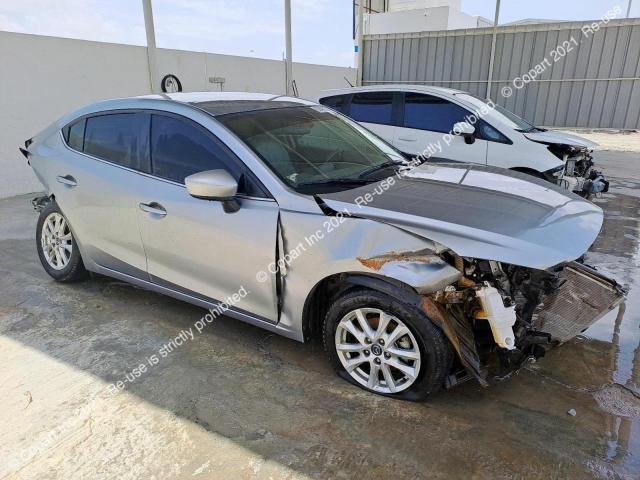 Mazda 3 2015