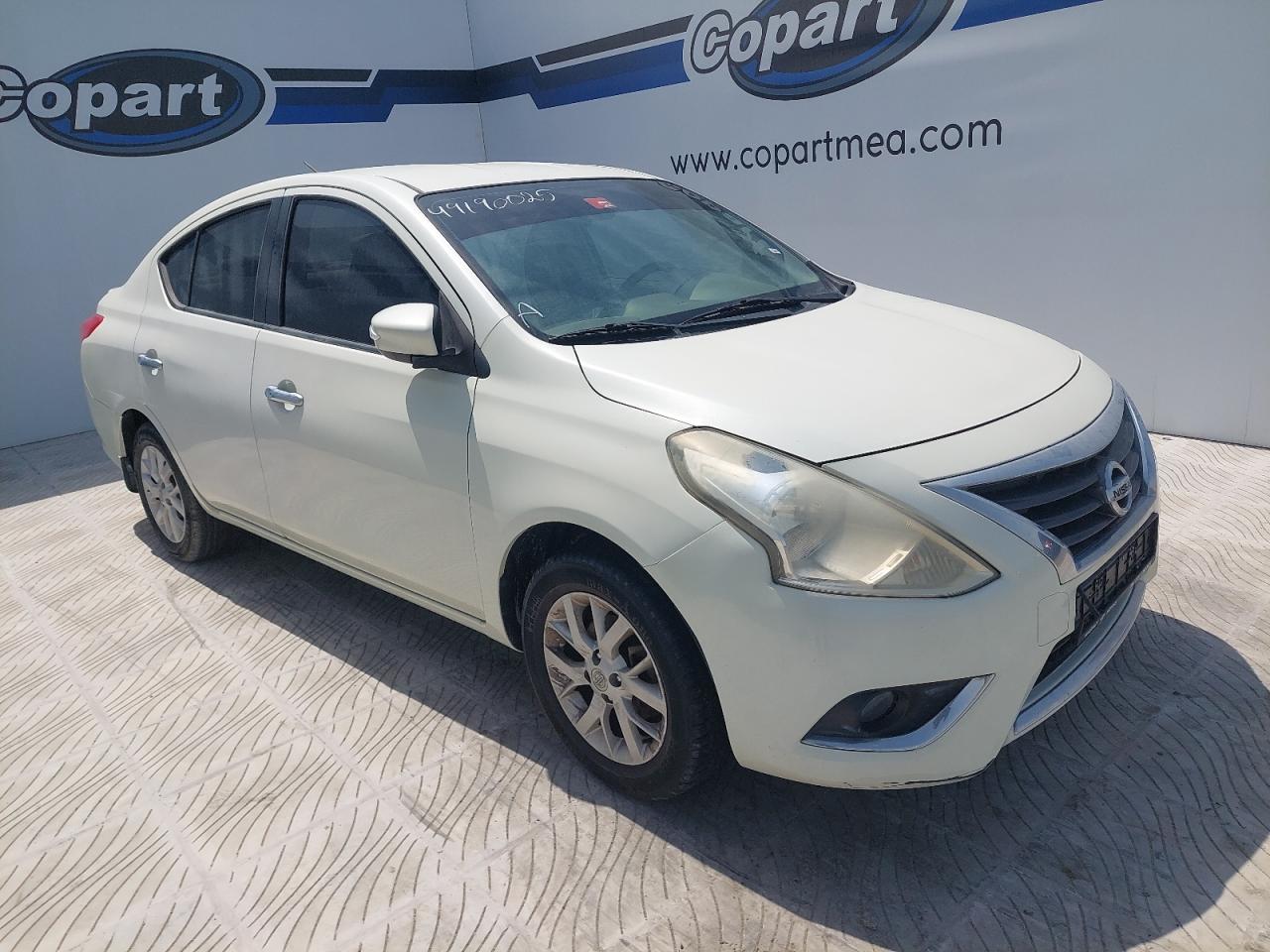 Nissan Sunny 2016