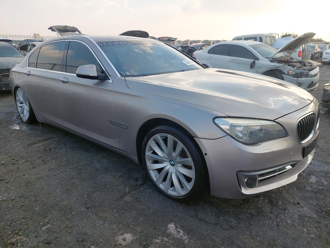 Bmw 740 2014