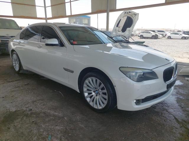 2012 BMW 730